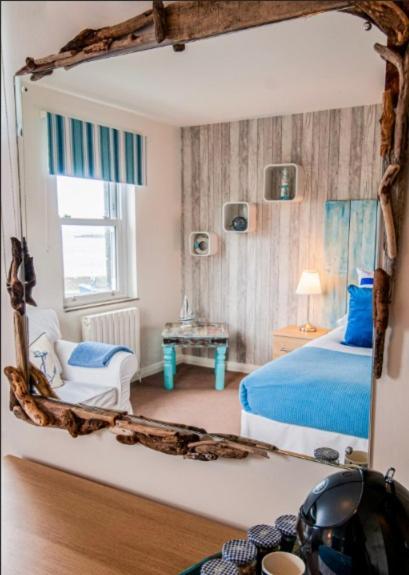Driftwood Inn Saint Saviour Esterno foto
