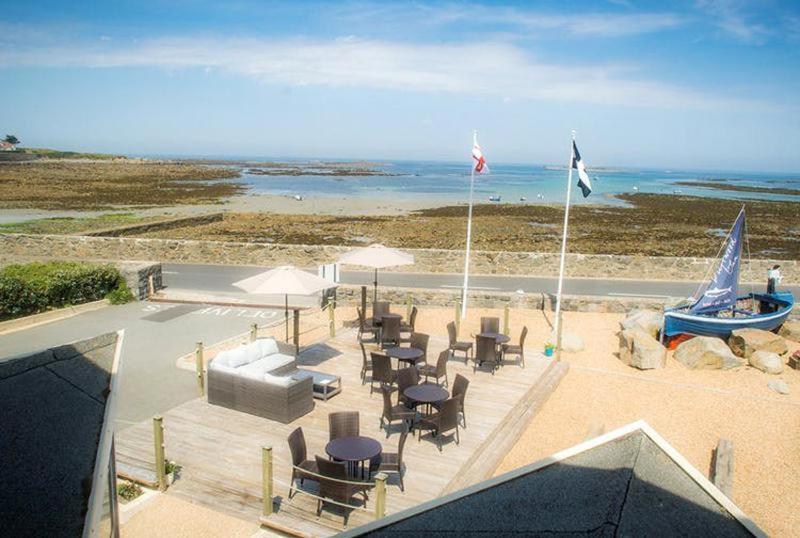 Driftwood Inn Saint Saviour Esterno foto