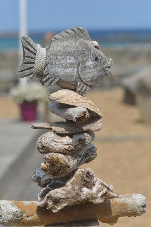 Driftwood Inn Saint Saviour Esterno foto