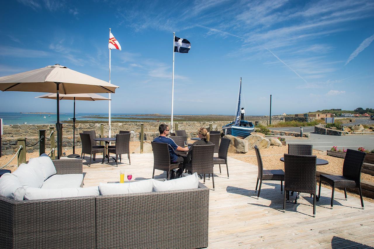 Driftwood Inn Saint Saviour Ristorante foto