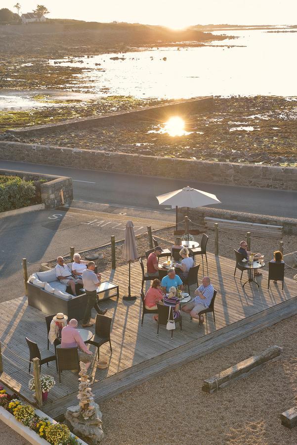 Driftwood Inn Saint Saviour Ristorante foto